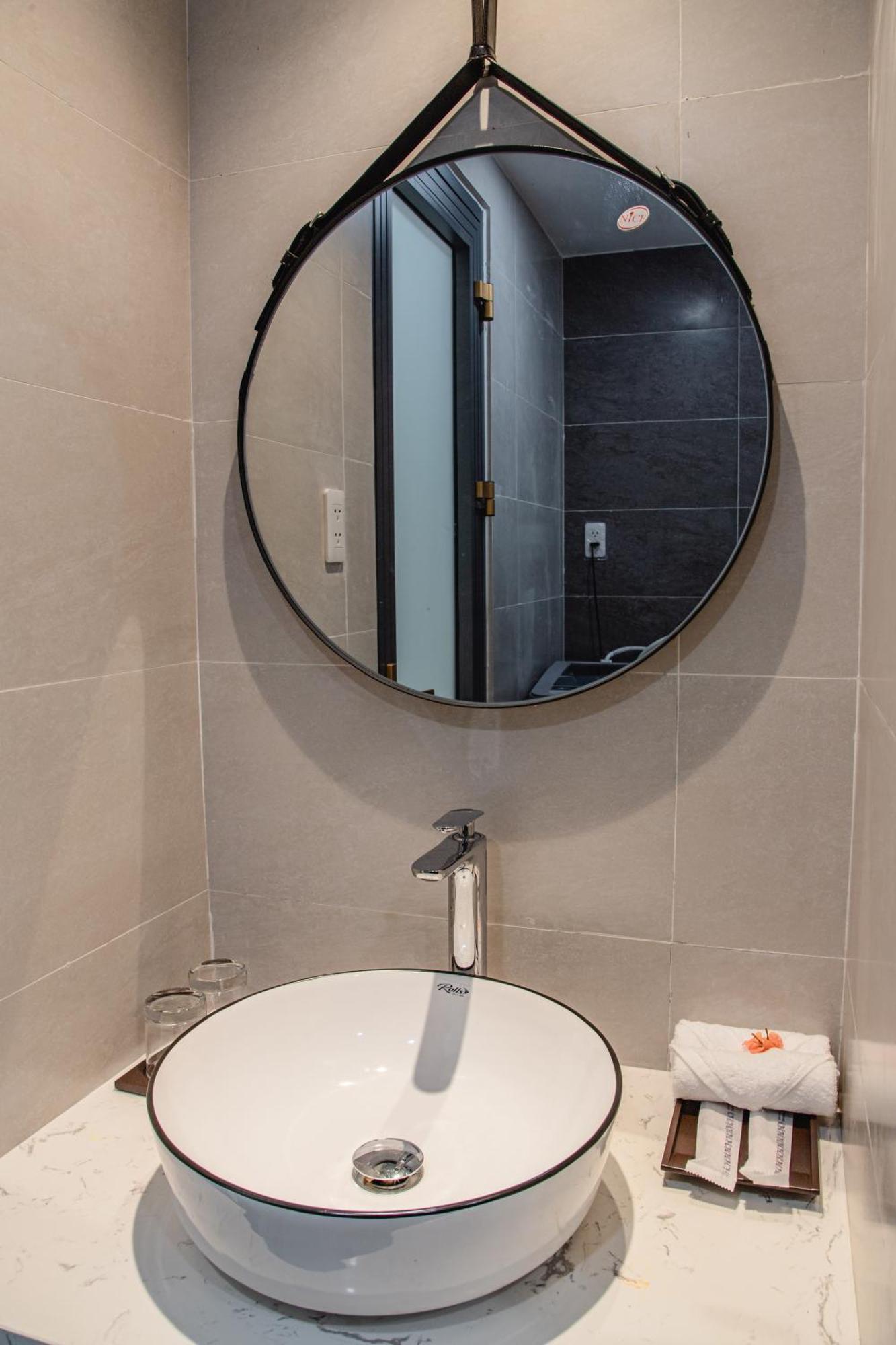 Laurel Danang Apartment Екстер'єр фото